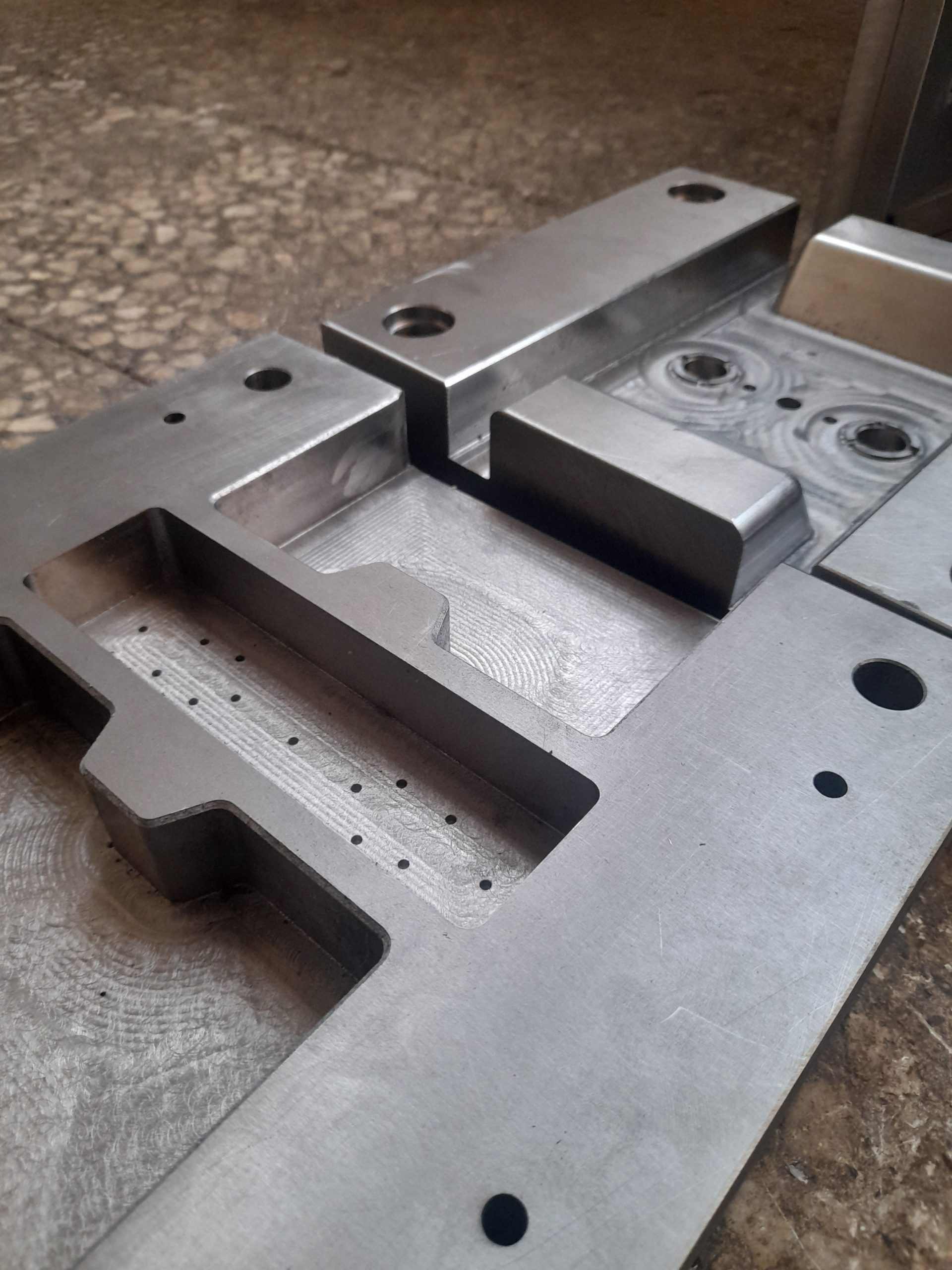 اهمیت اقتصادی و فنی: